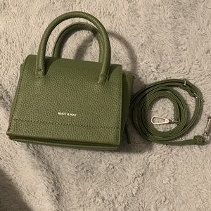 MATT &NAT Vintage Green